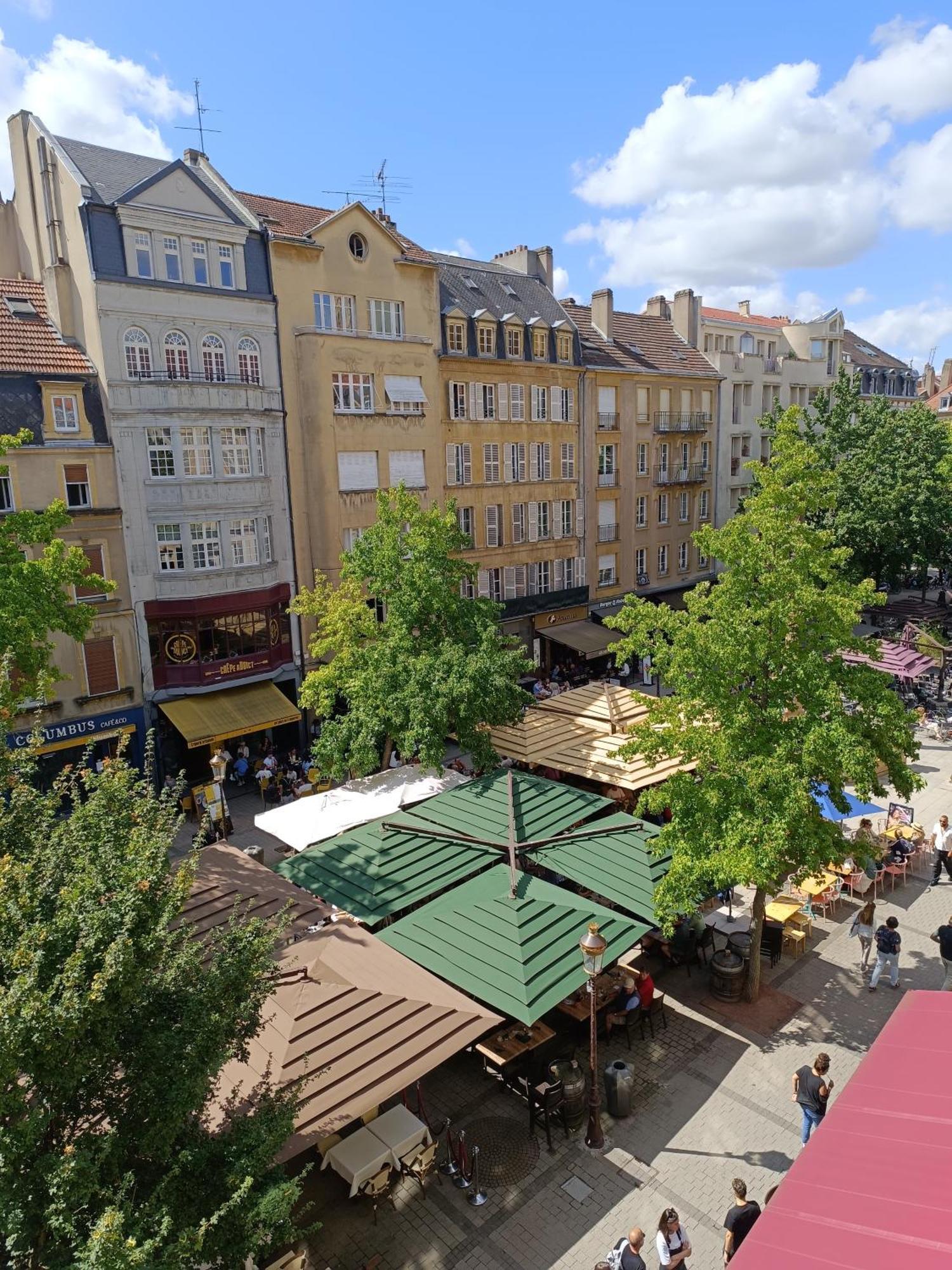Appartement Duplexcoeur De Ville Metz Bagian luar foto